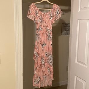 🆕 NWT Ladies Adorable Hi-Lo Flowy Dress